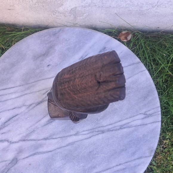 Ivory Coast African Statue of a Woman - Picture 7 of 11